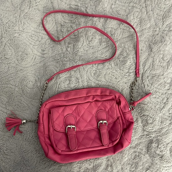 Candie's Handbags - 🦋3 for $9🦋 Candie’s Shoulder Bag
